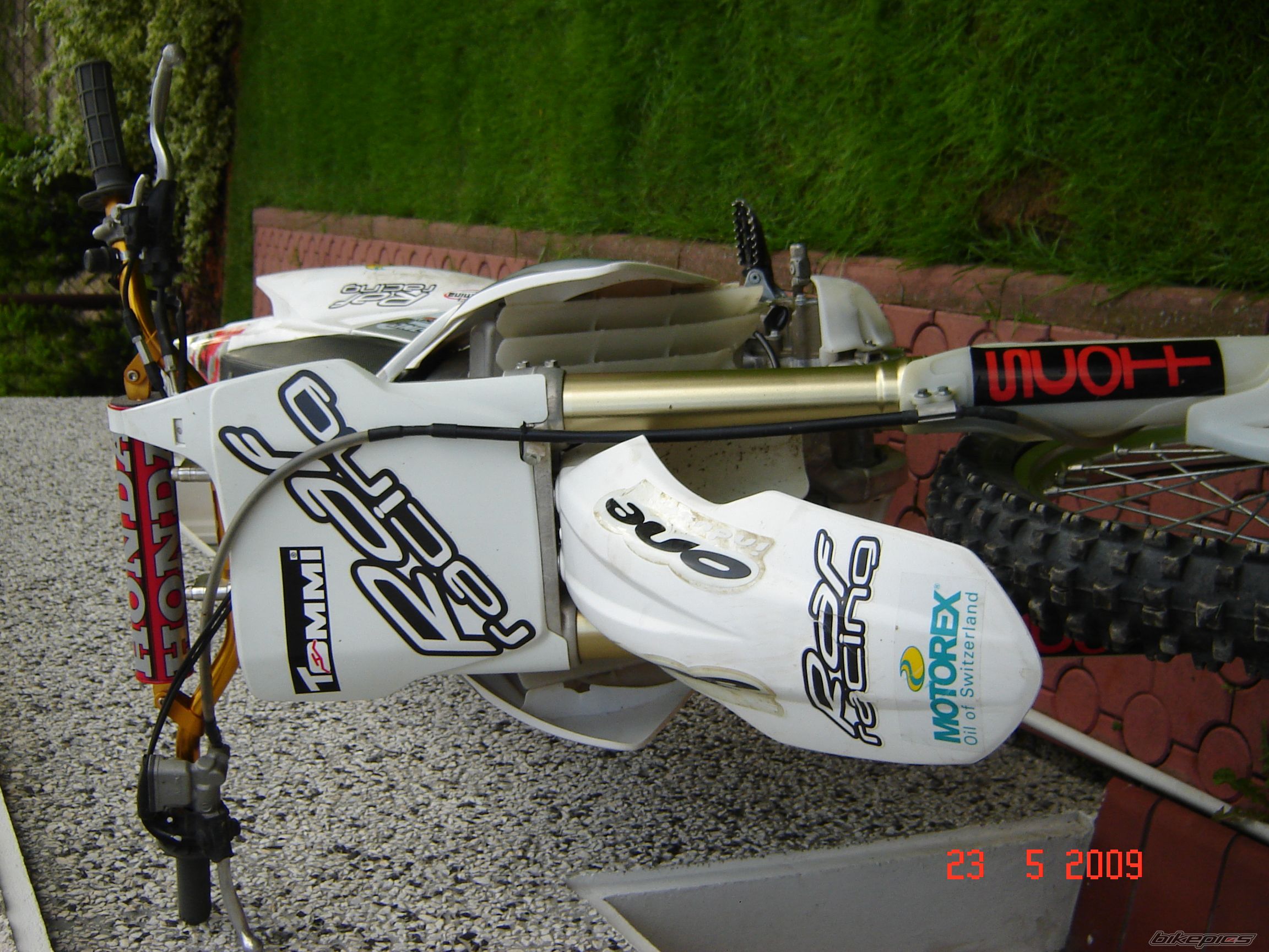 Photo 1676205