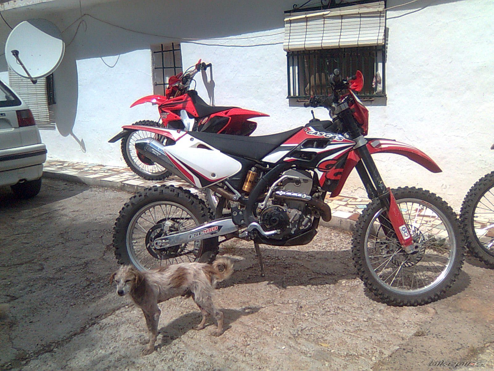 Photo 1676279