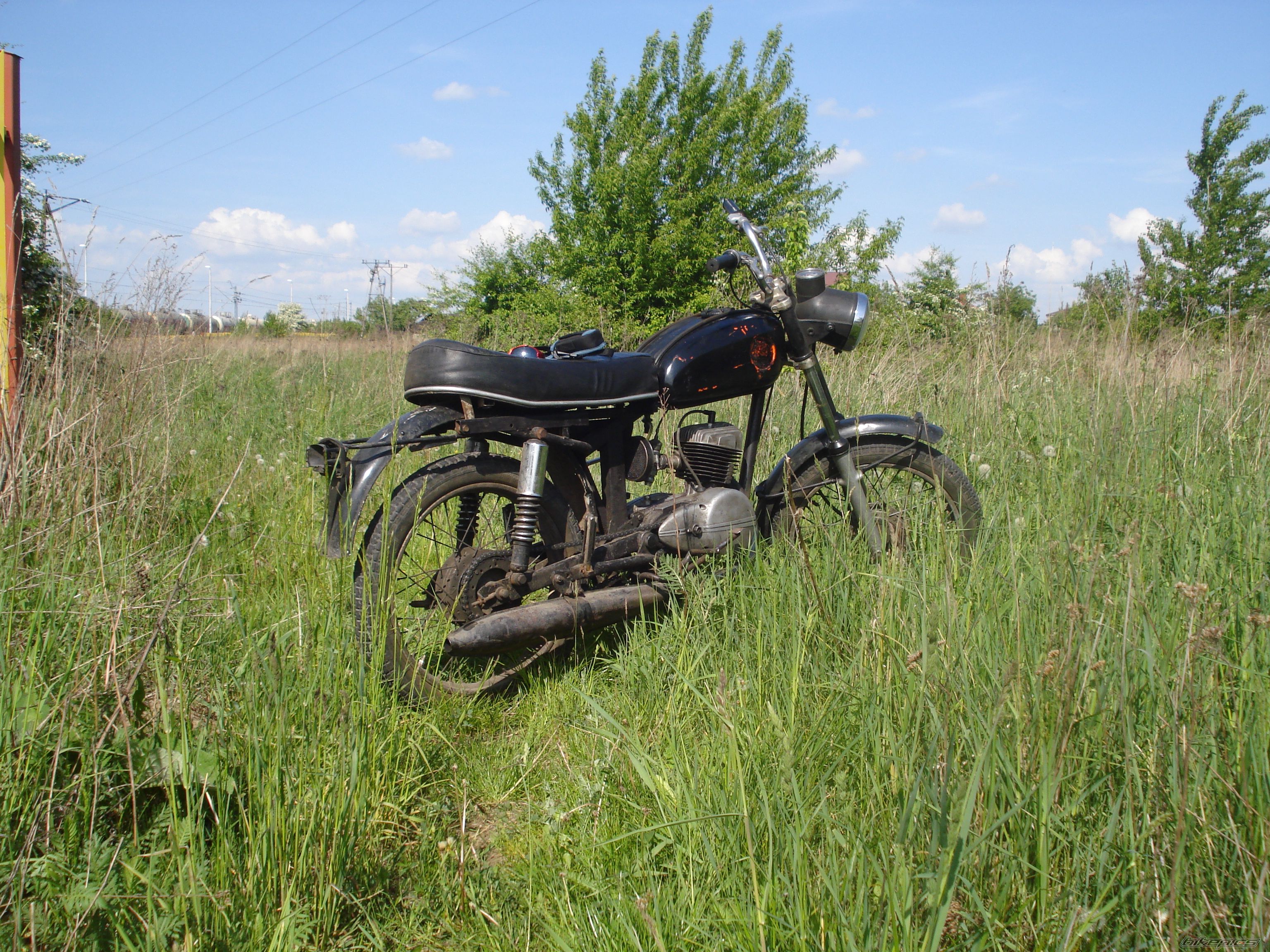 Bike Photo 1676317