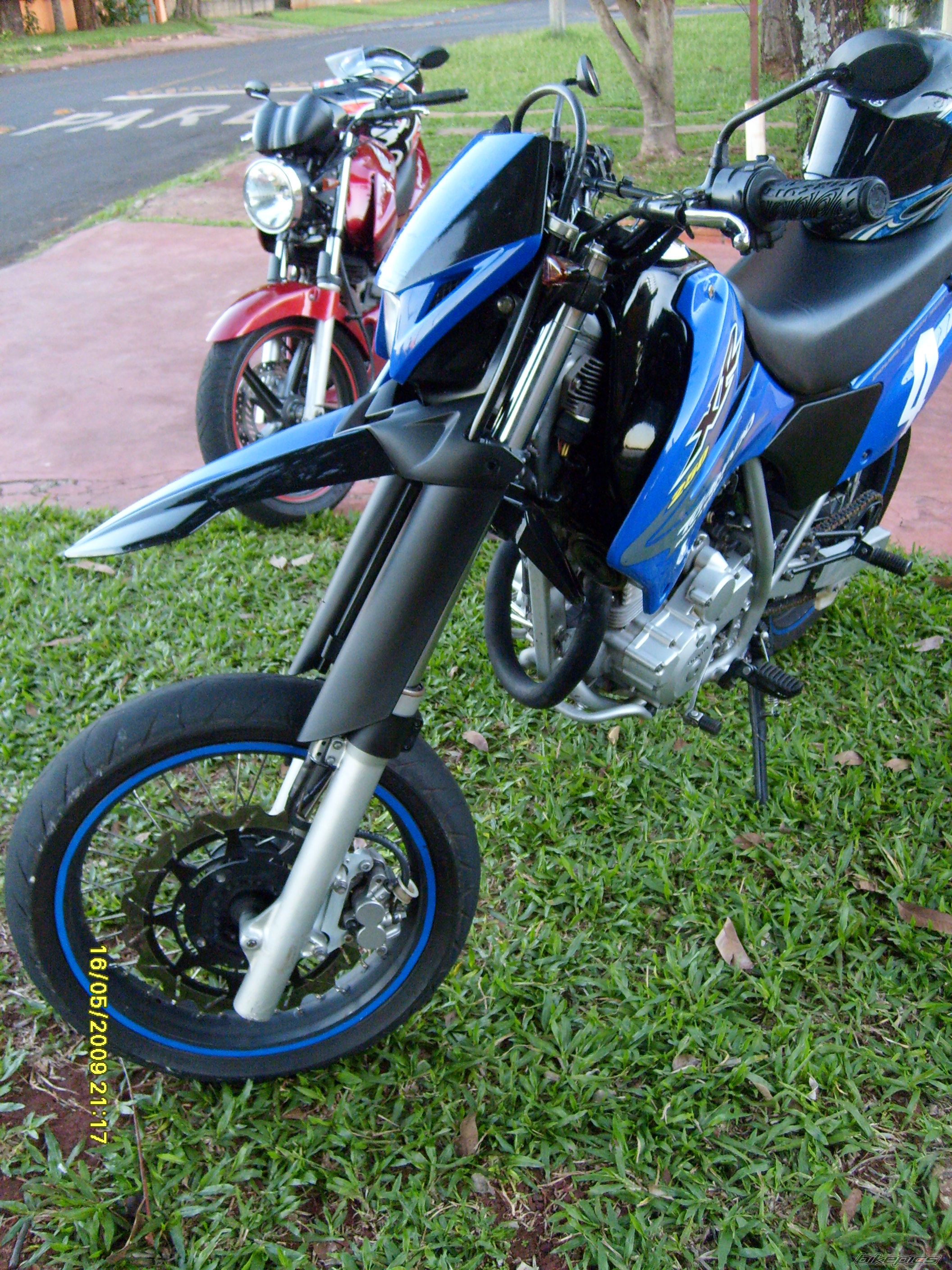 Bike Photo 1676567