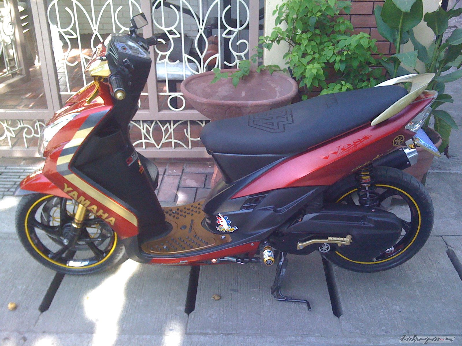 Photo 1676577