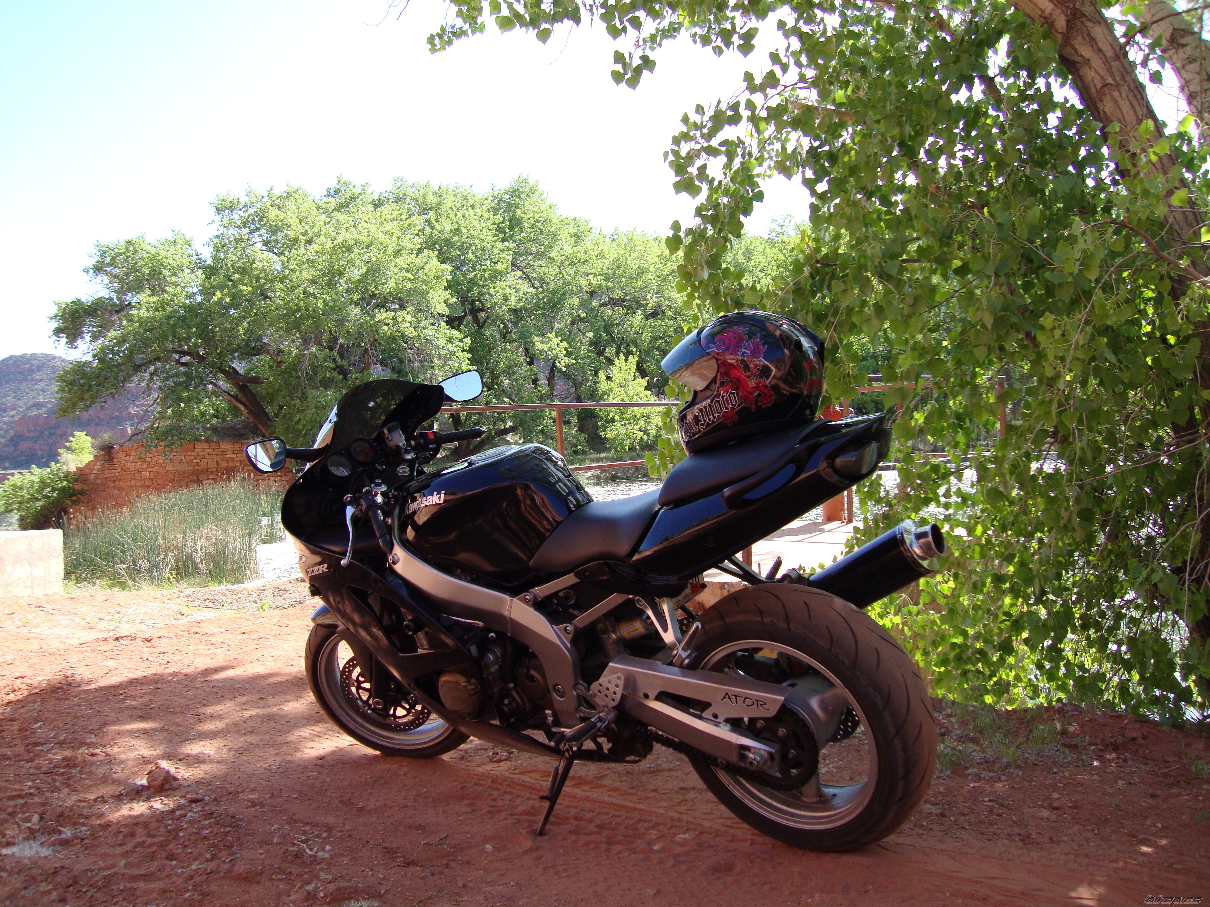Photo 1676624