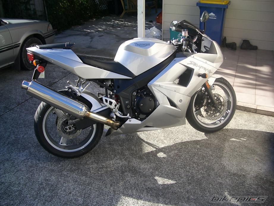 Photo 1676625