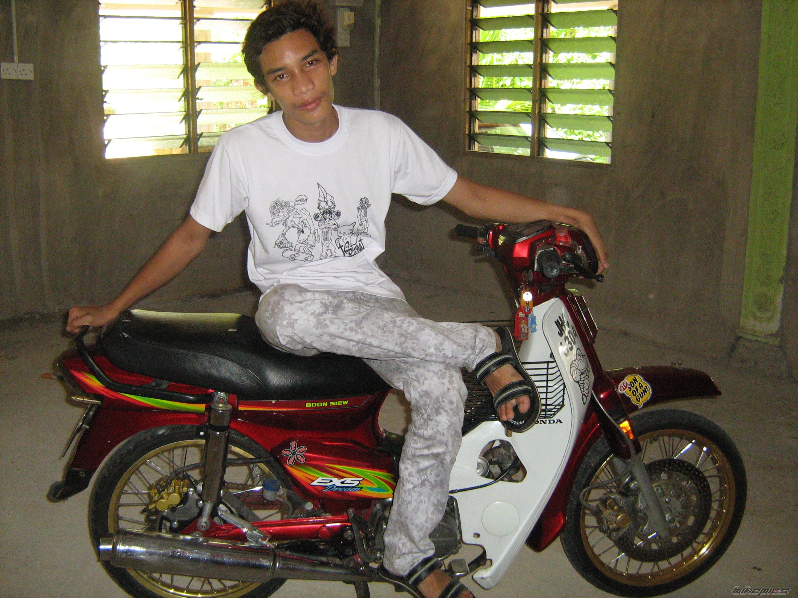 Bike Photo 1676639