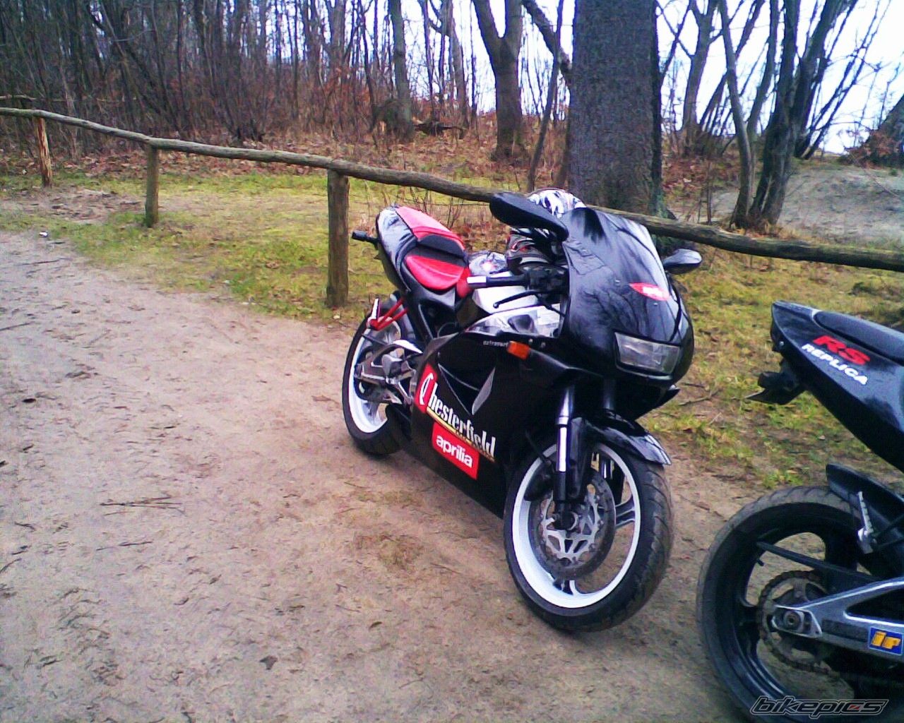Photo 1676678