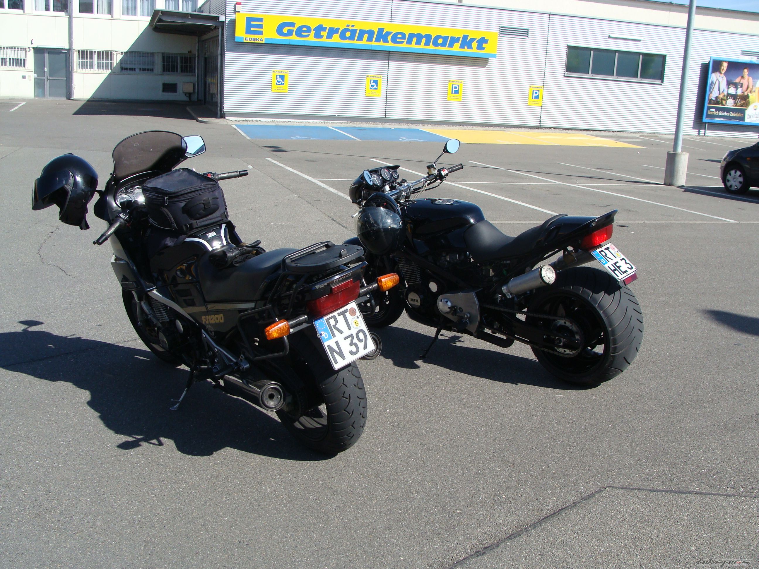 Photo 1676711