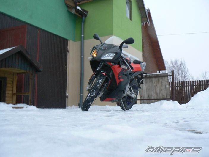 Photo 1676714