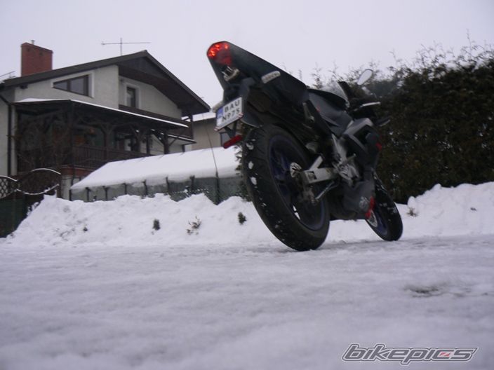 Photo 1676716
