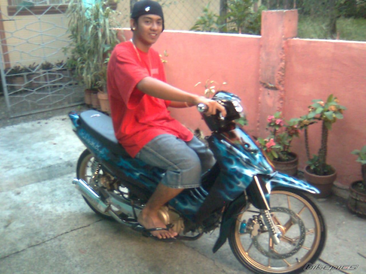 Photo 1676749