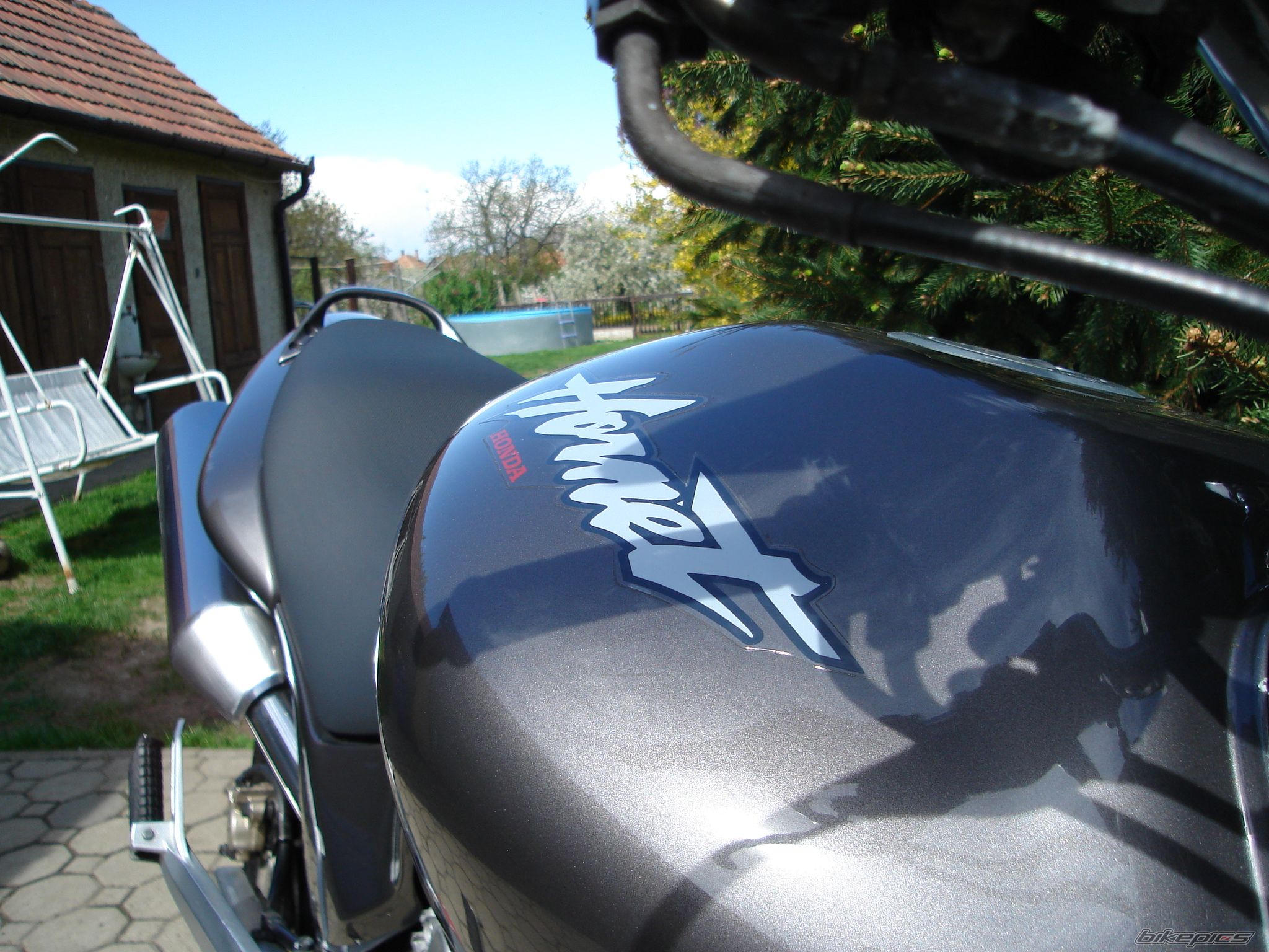 Bike Photo 1676878