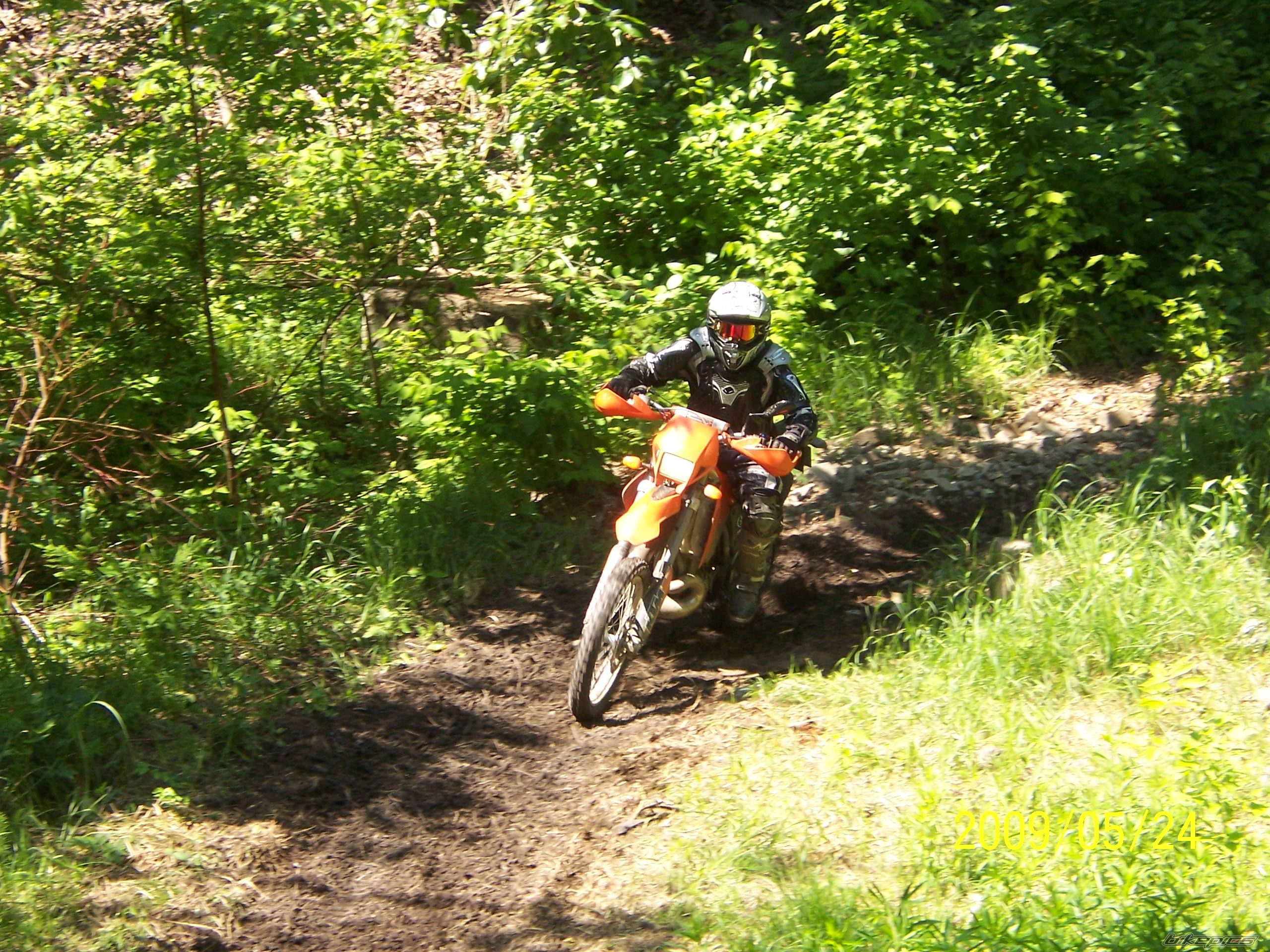 Bike Photo 1676903