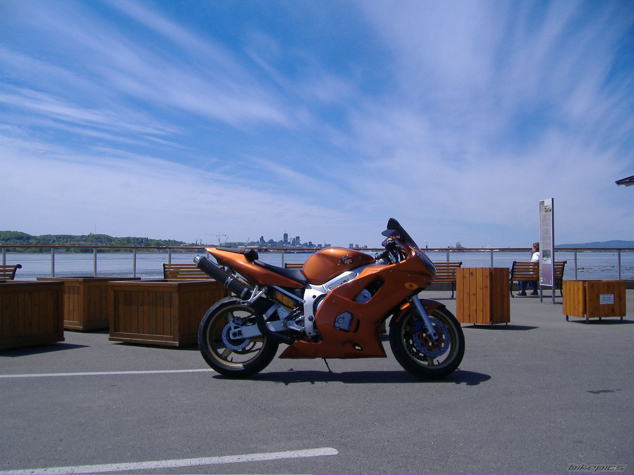 Photo 1676904