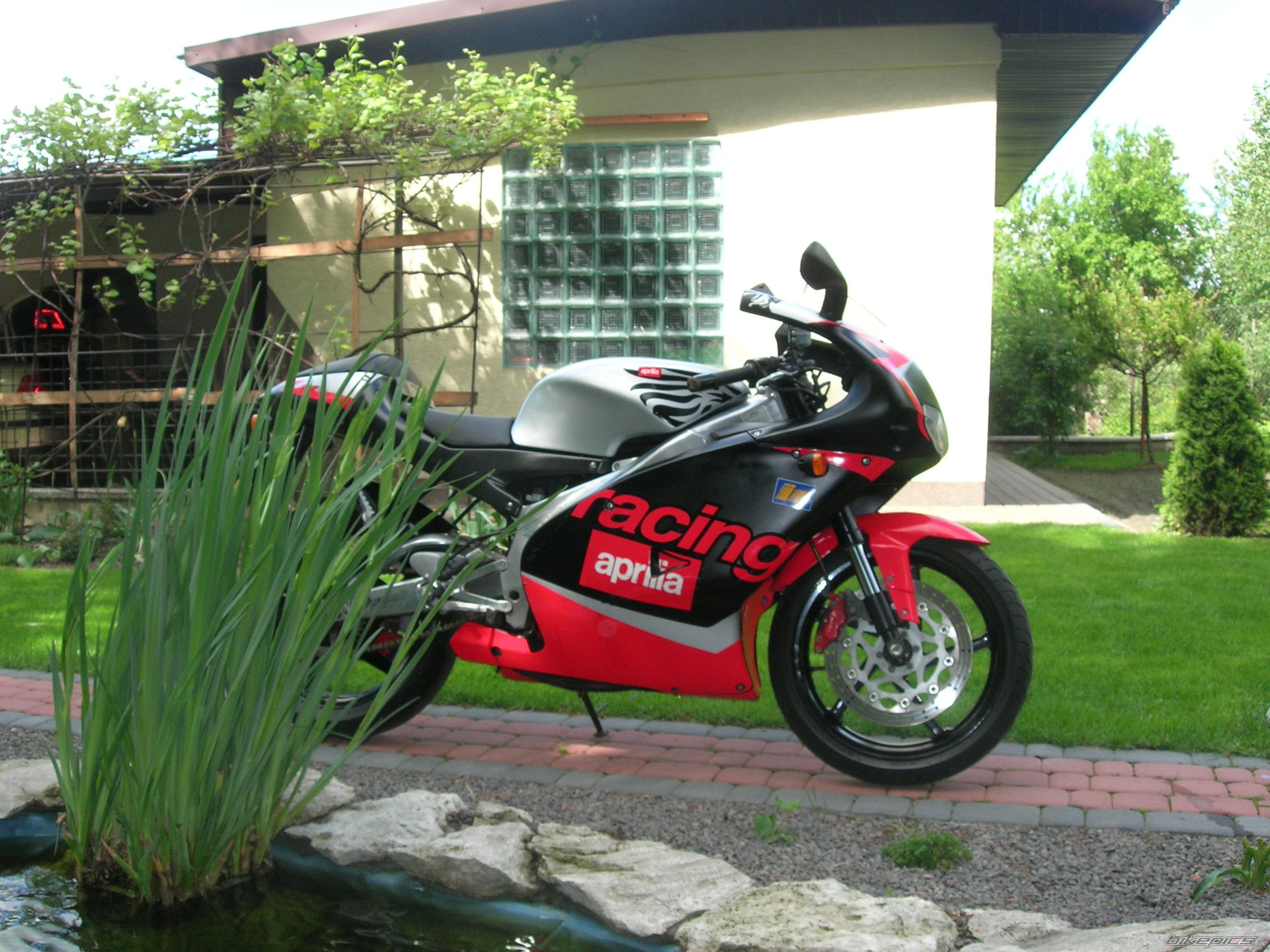 Bike Photo 1676919