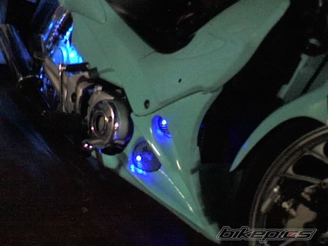 Photo 1676921
