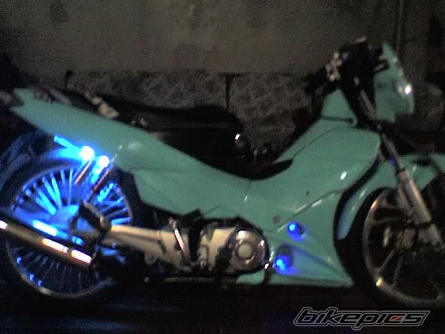 Photo 1676922