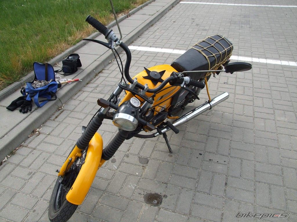 Photo 1677014