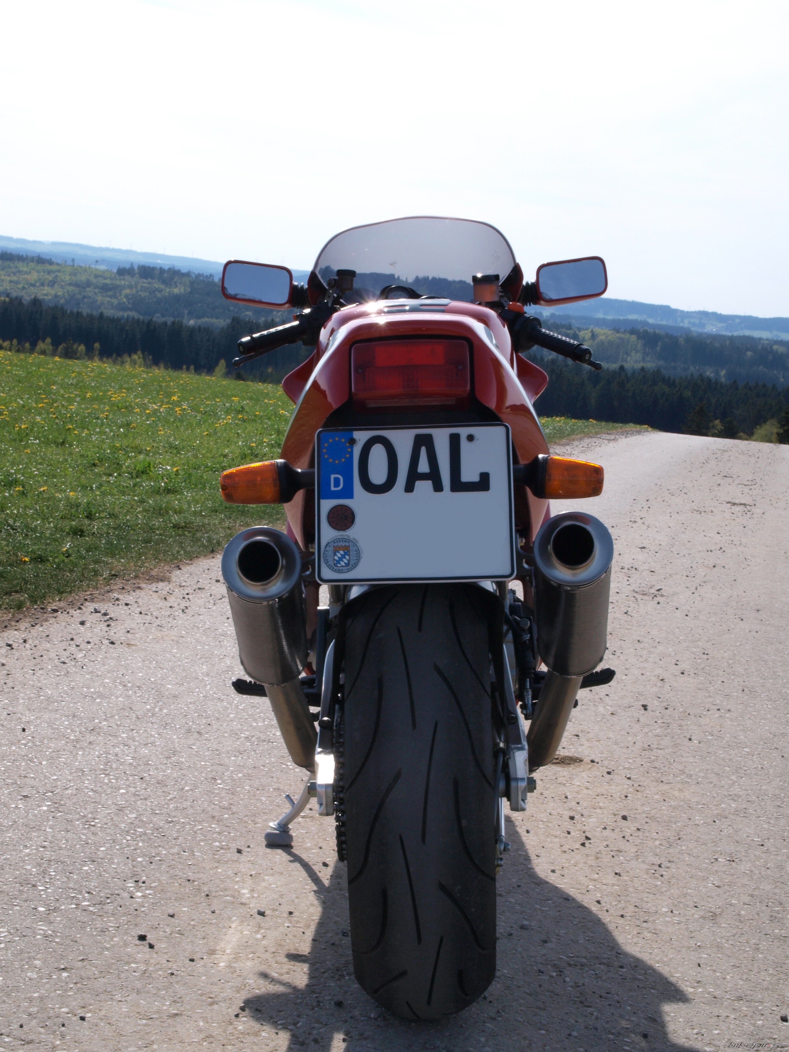 Photo 1677033