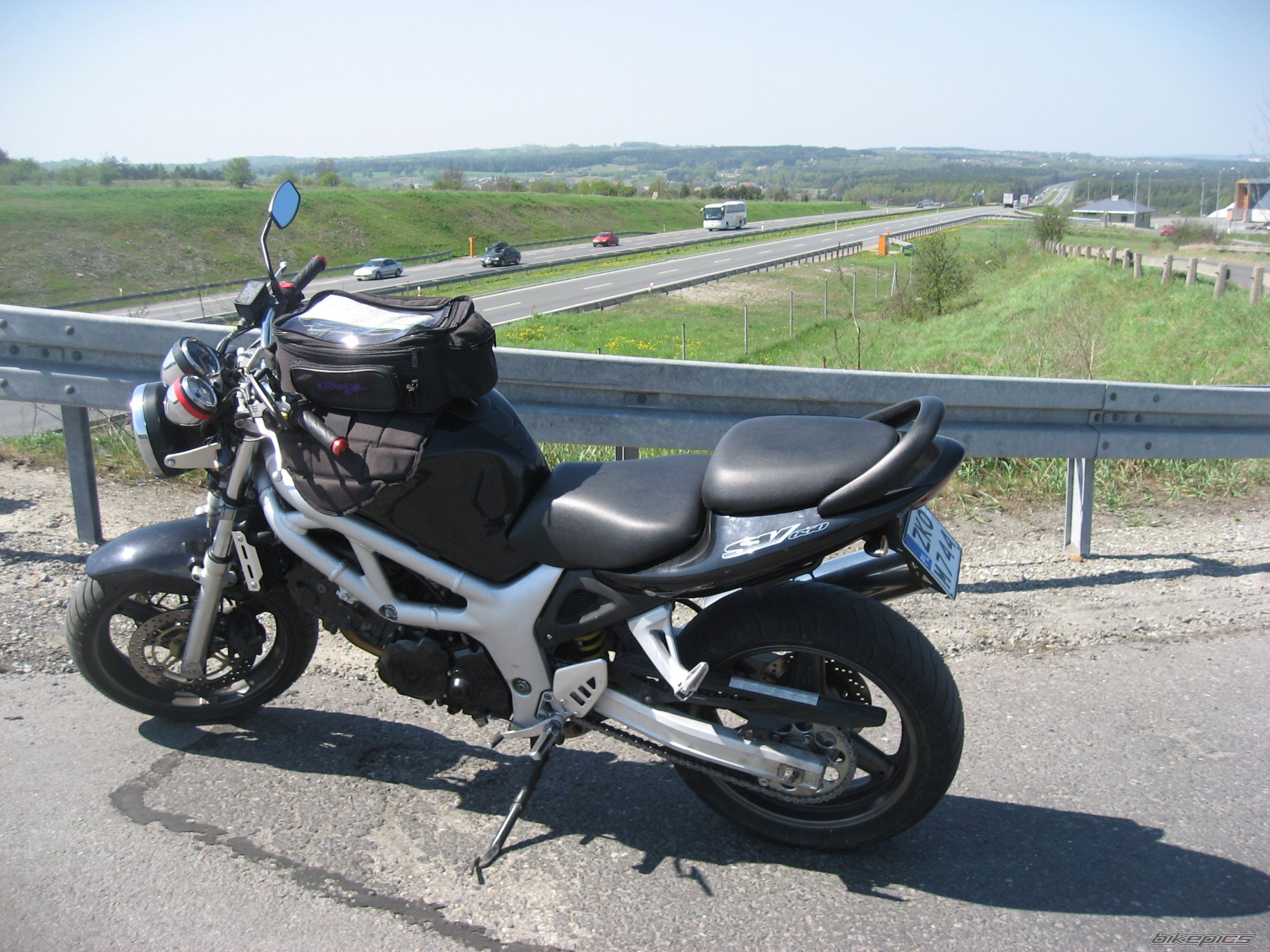 Photo 1677165