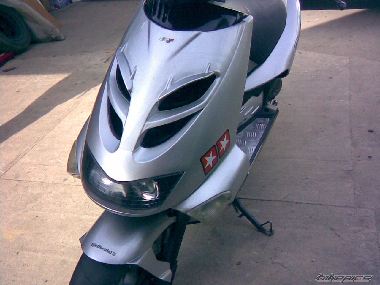 Photo 1677216