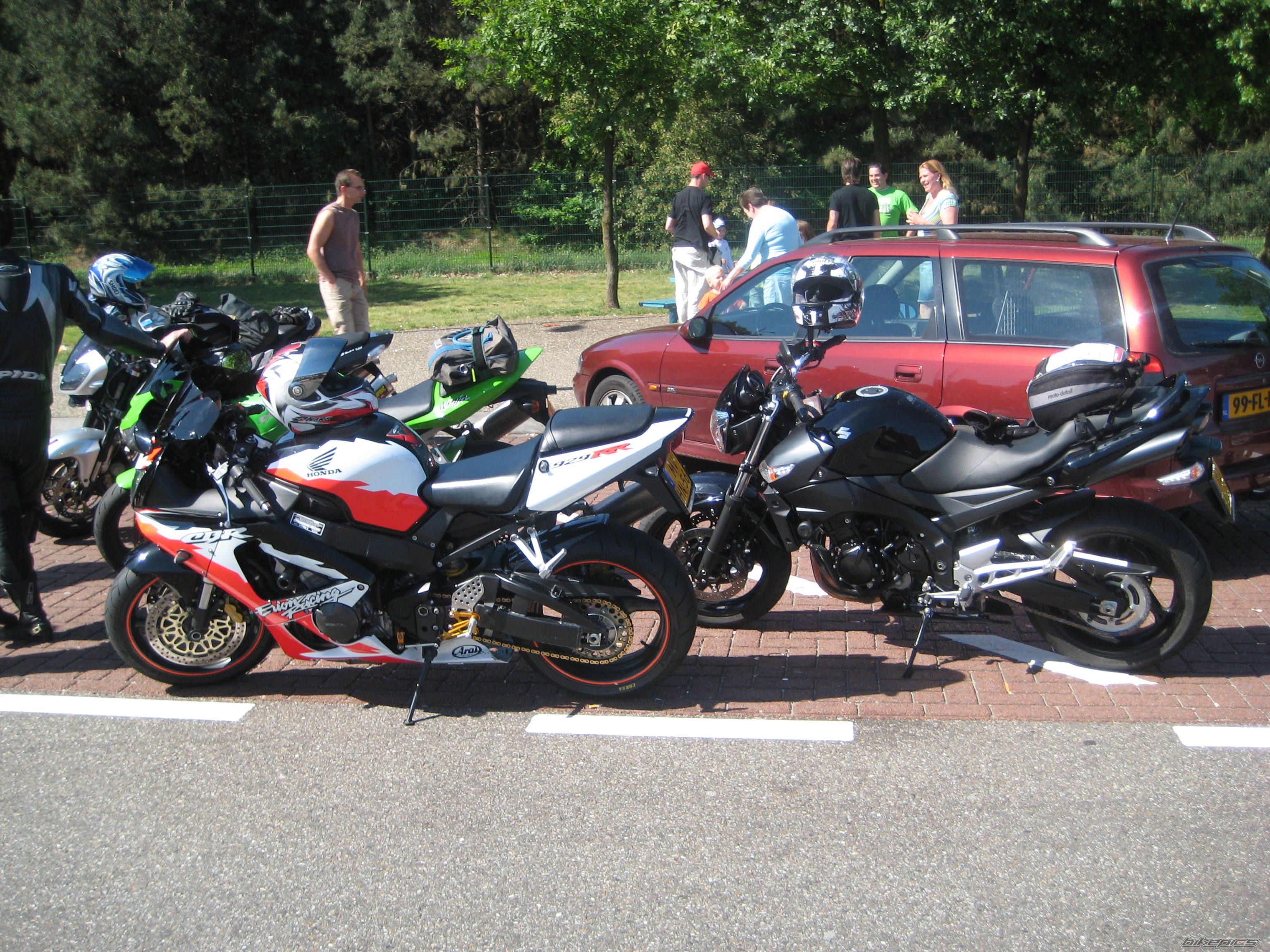 Bike Photo 1677246