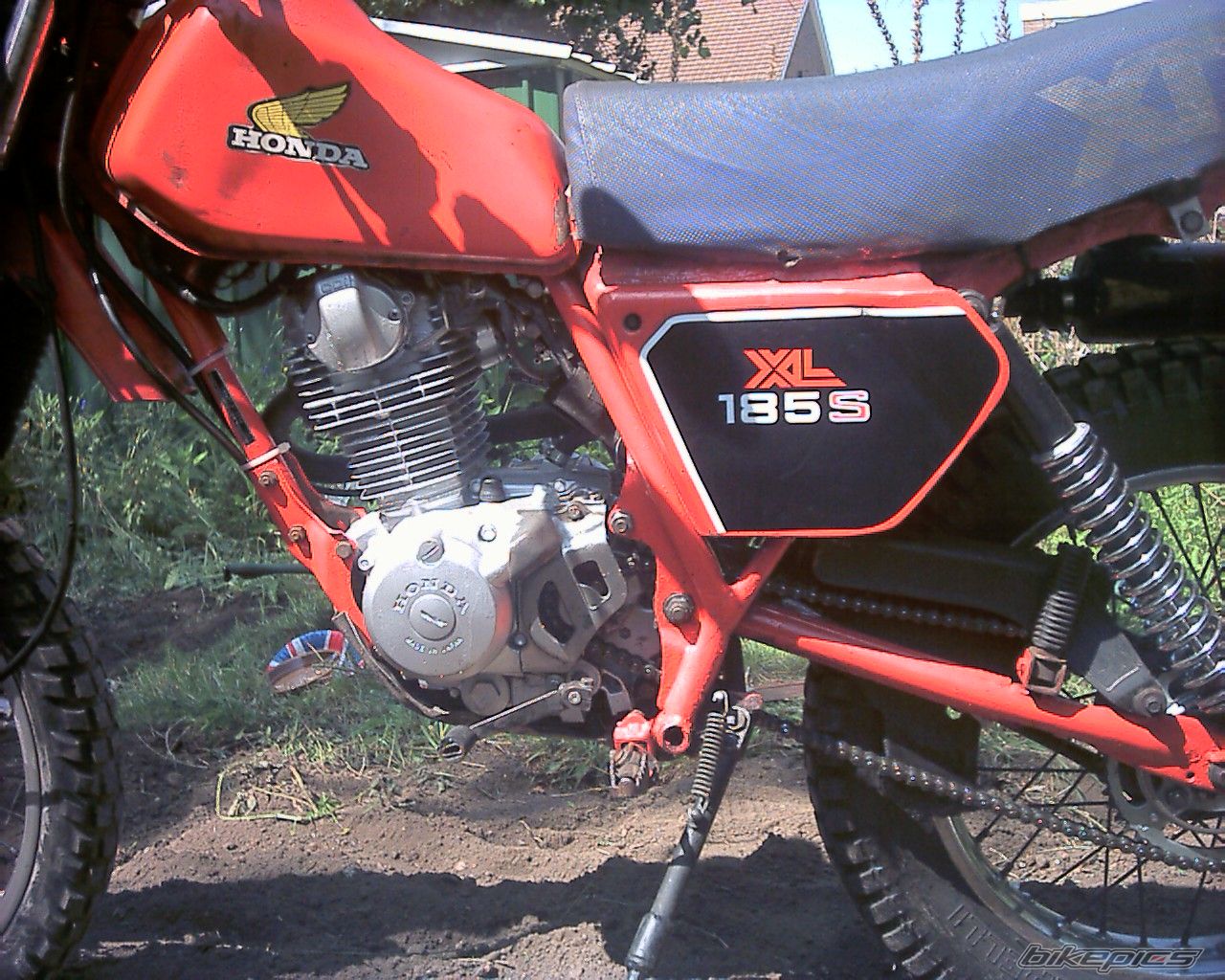 Photo 1677364