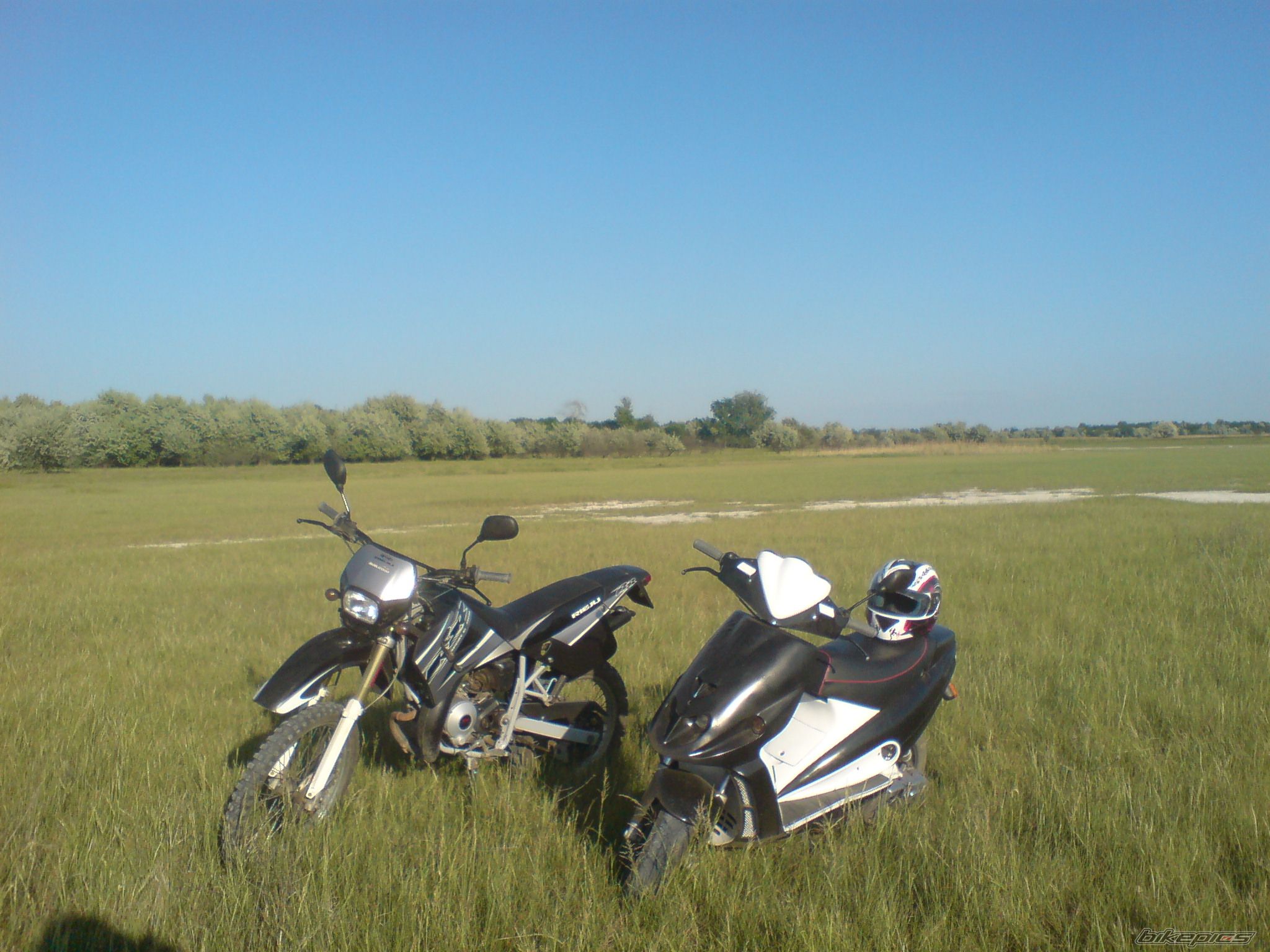 Photo 1677396