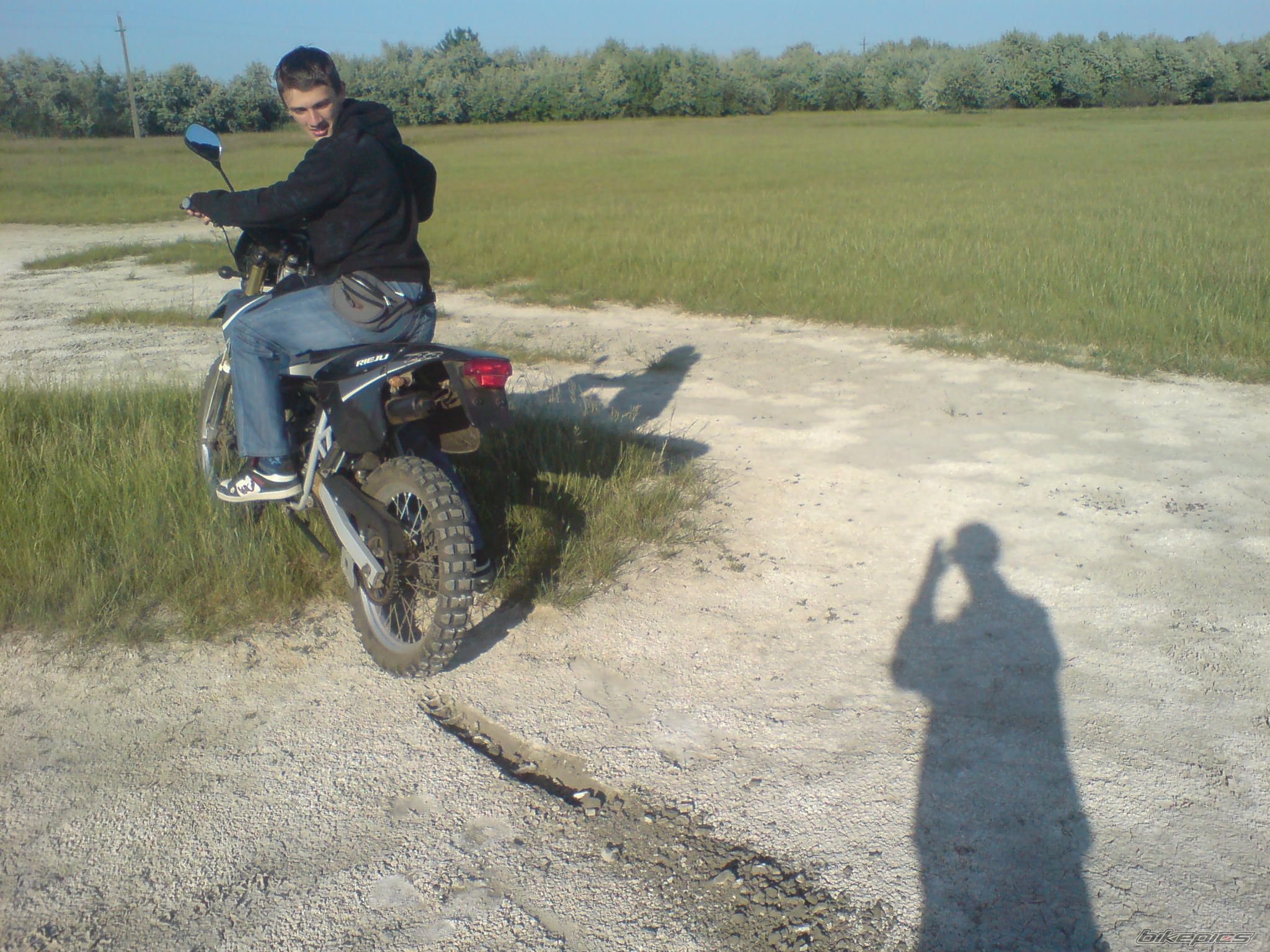 Photo 1677406