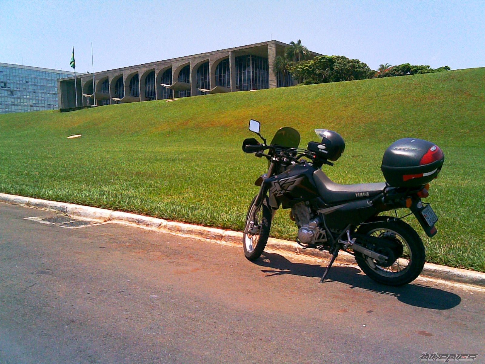 Bike Photo 1677437