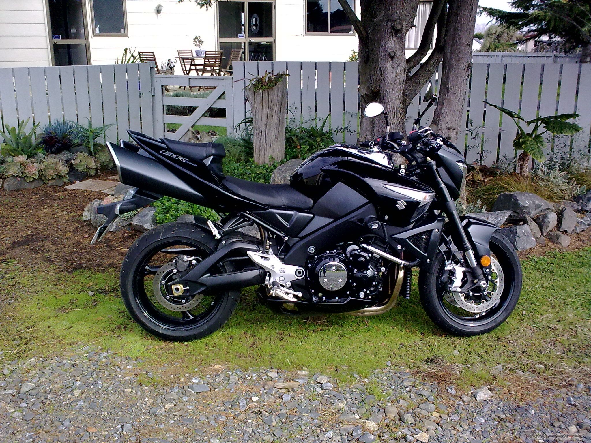 Photo 1677517