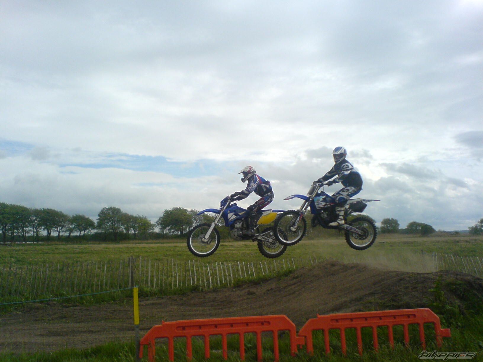 Photo 1677542