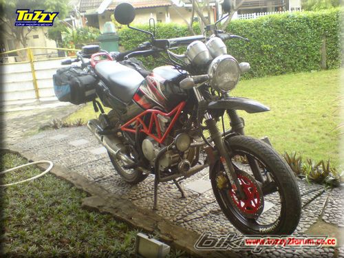 Photo 1677660