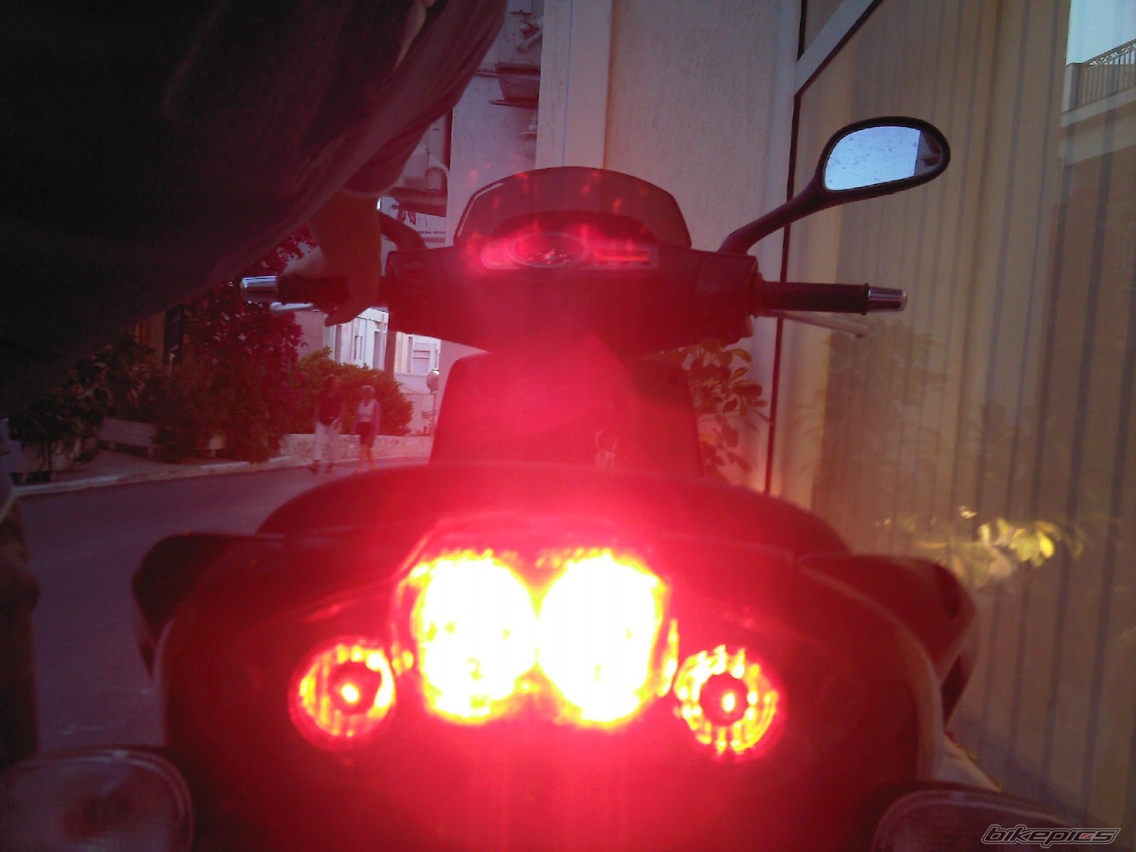 Photo 1677714