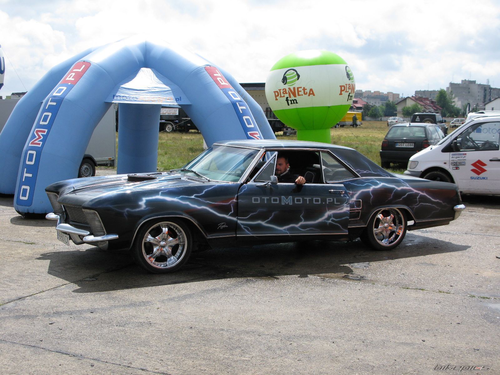 Photo 1677724