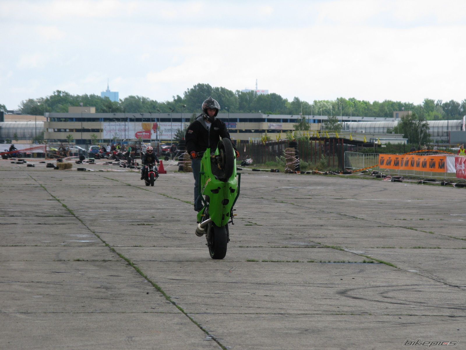 Bike Photo 1677741