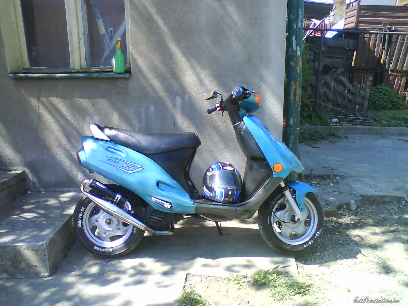Photo 1677803