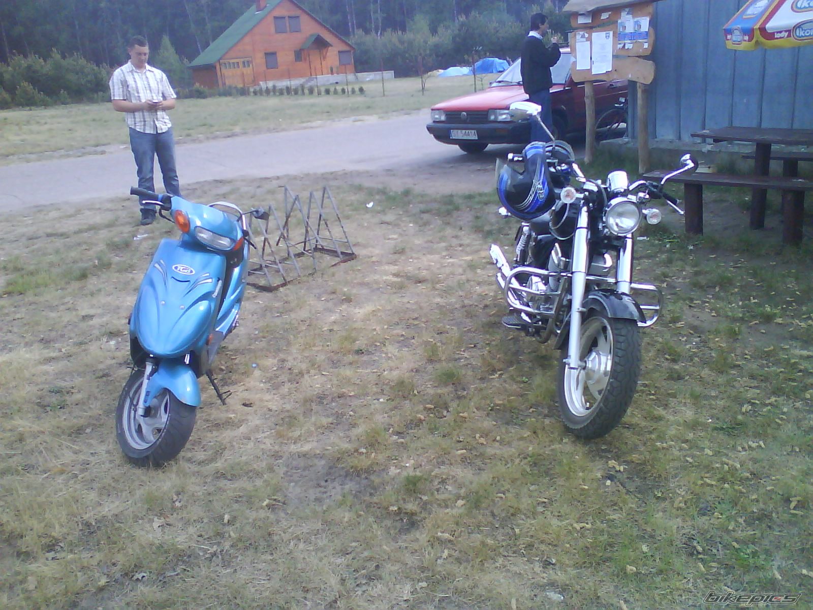 Photo 1677830