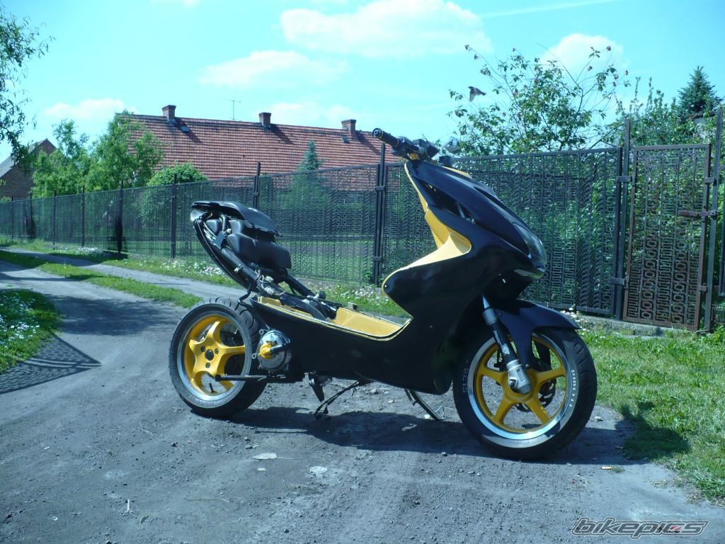 Bike Photo 1677899