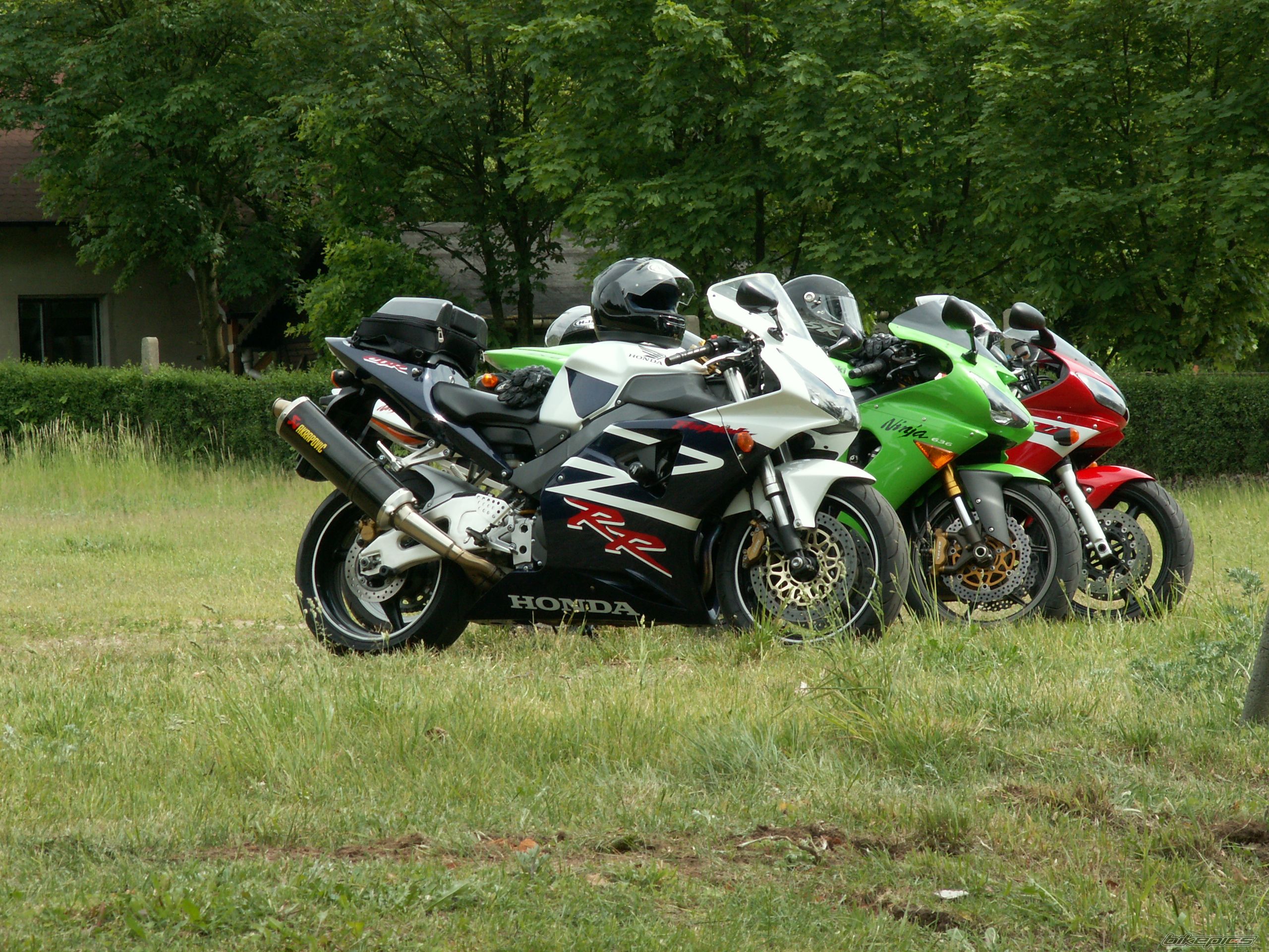 Bike Photo 1678092