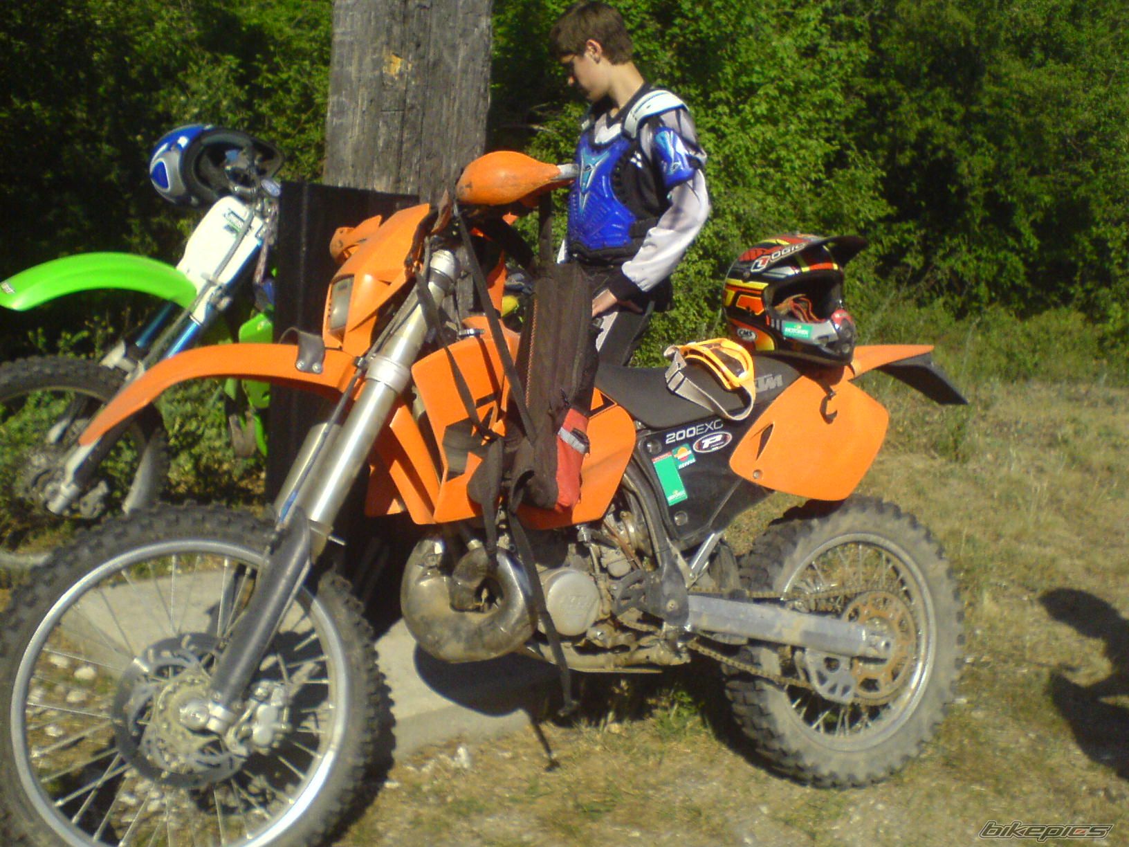 Photo 1678096