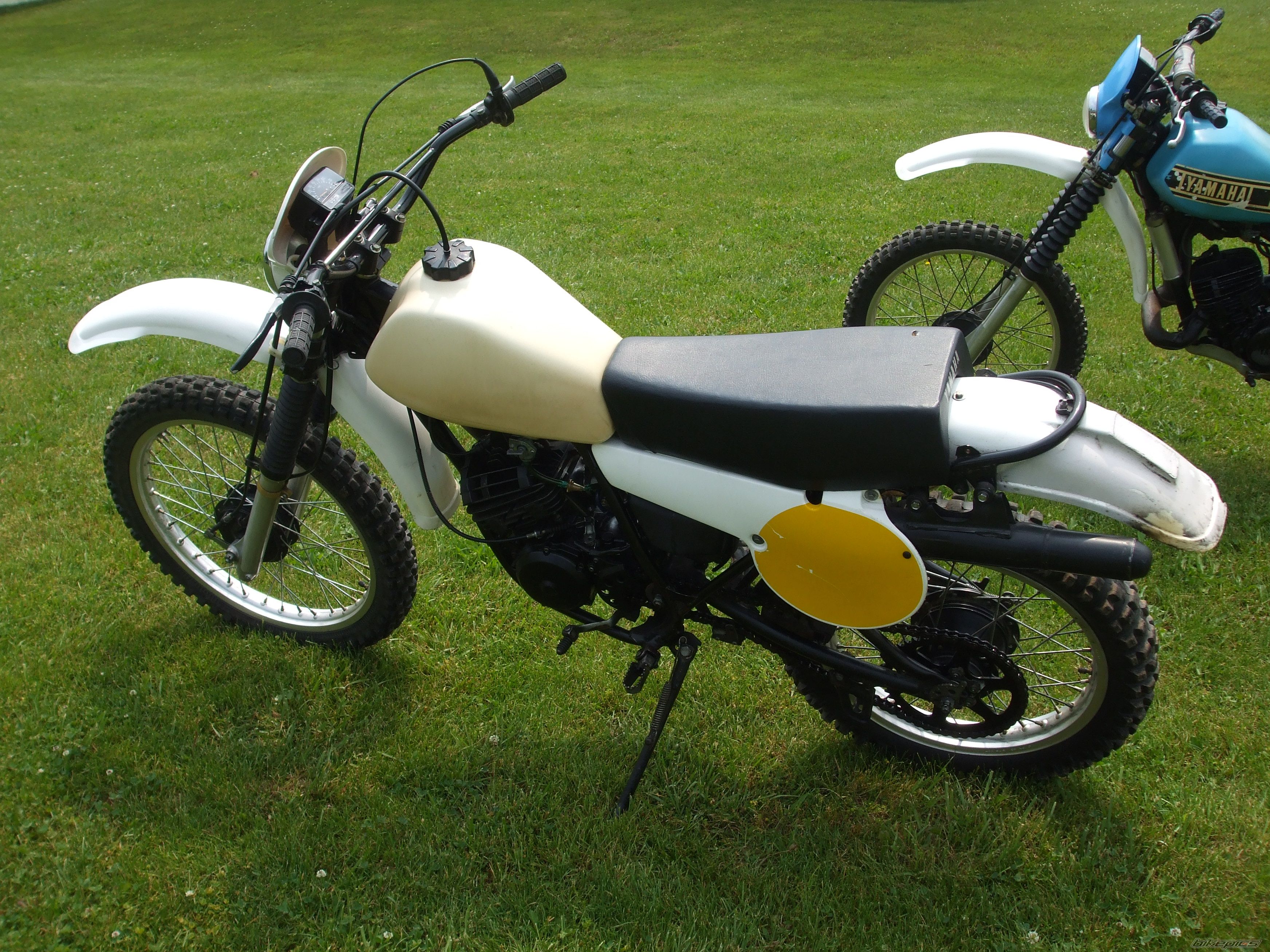 Photo 1678196
