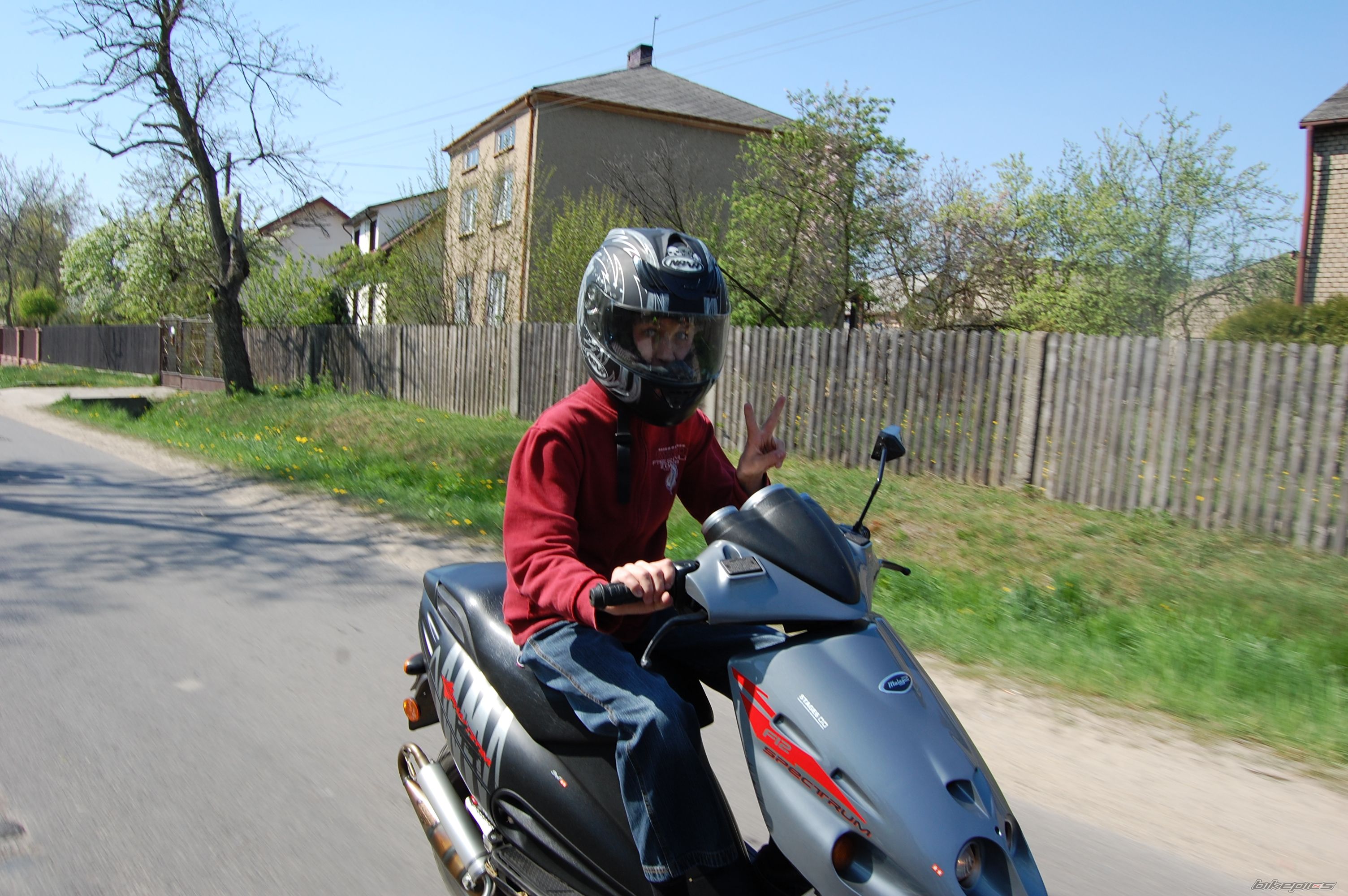 Photo 1678351