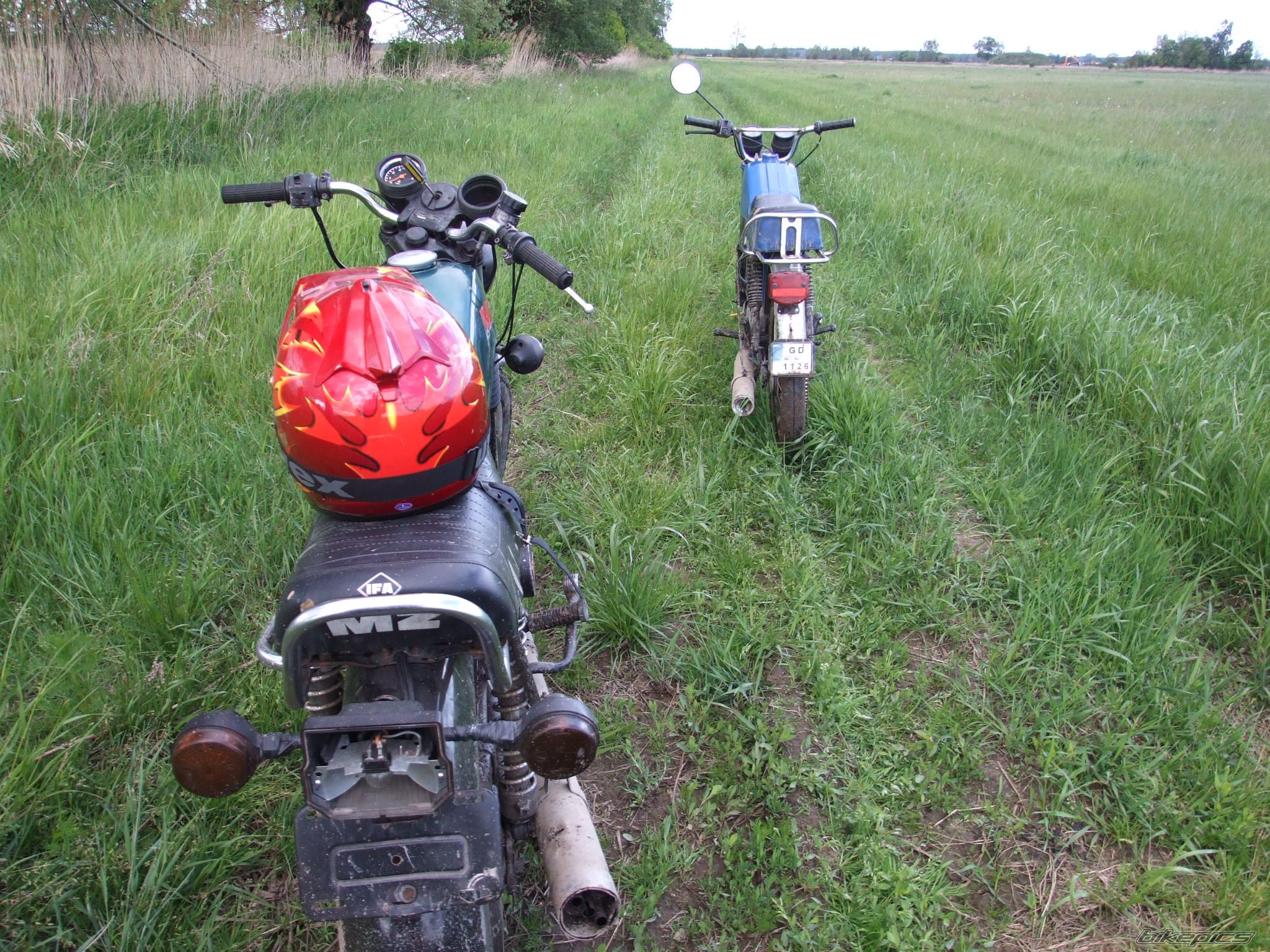 Photo 1678876