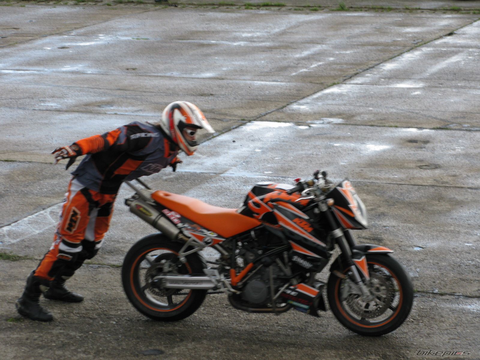 Bike Photo 1678991