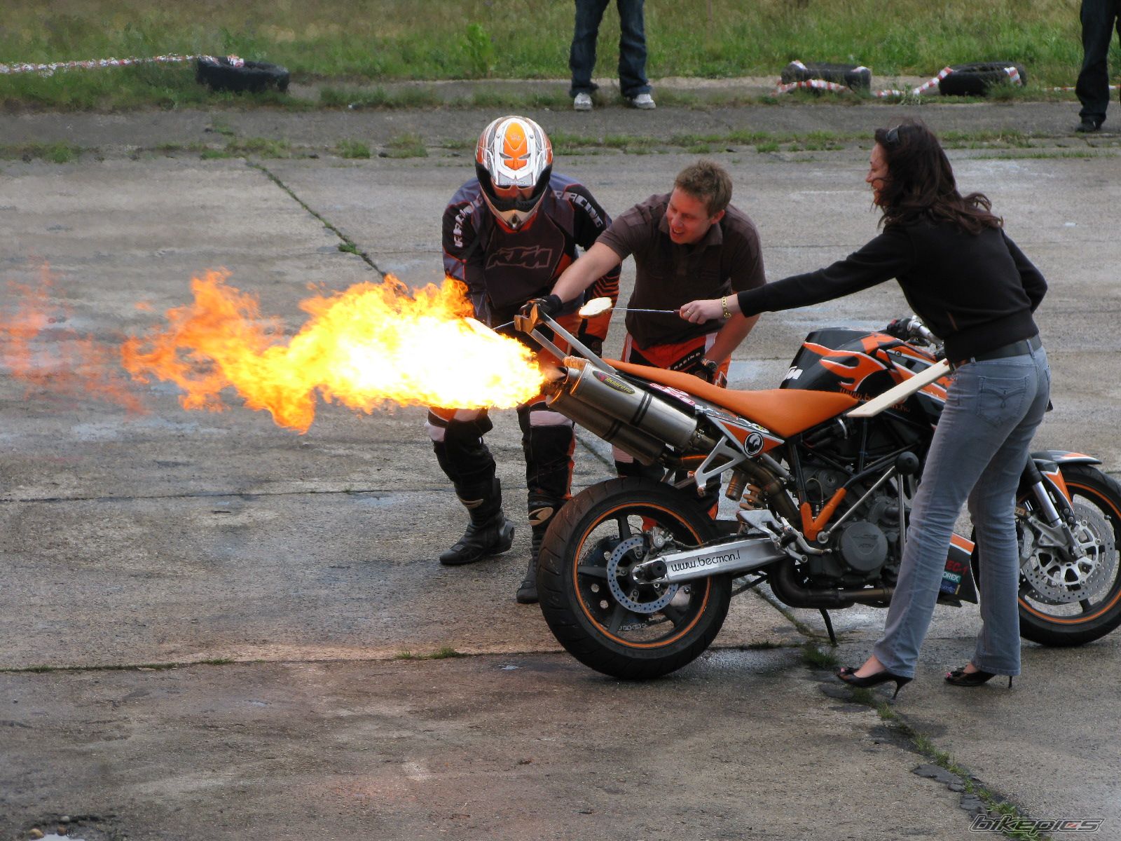Bike Photo 1679000