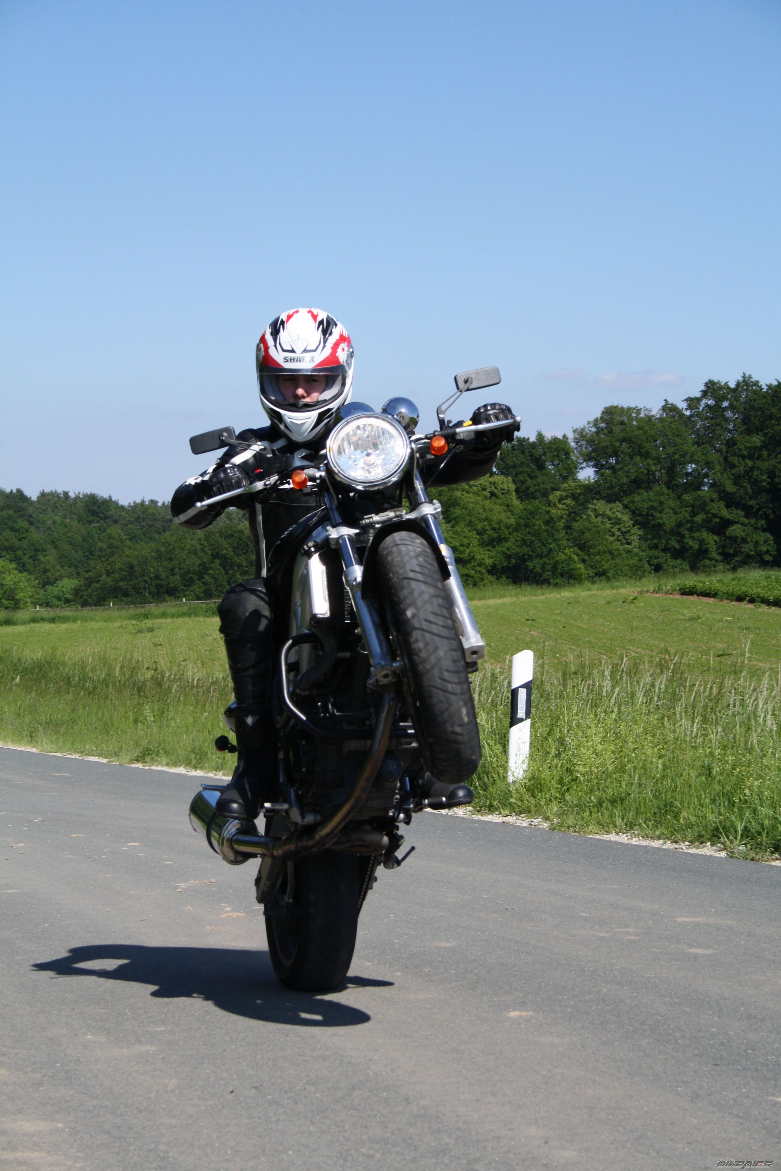 Bike Photo 1679210
