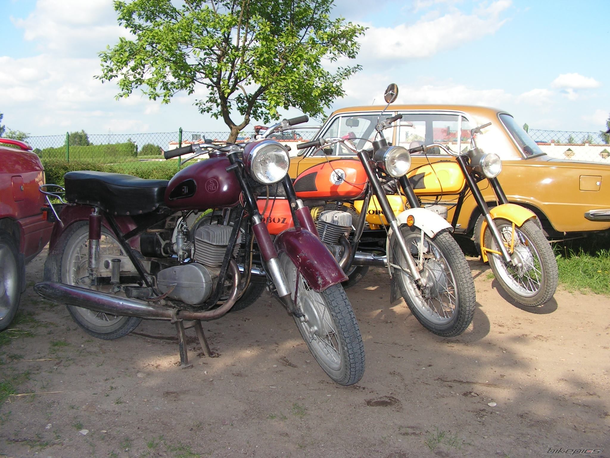 Photo 1679344