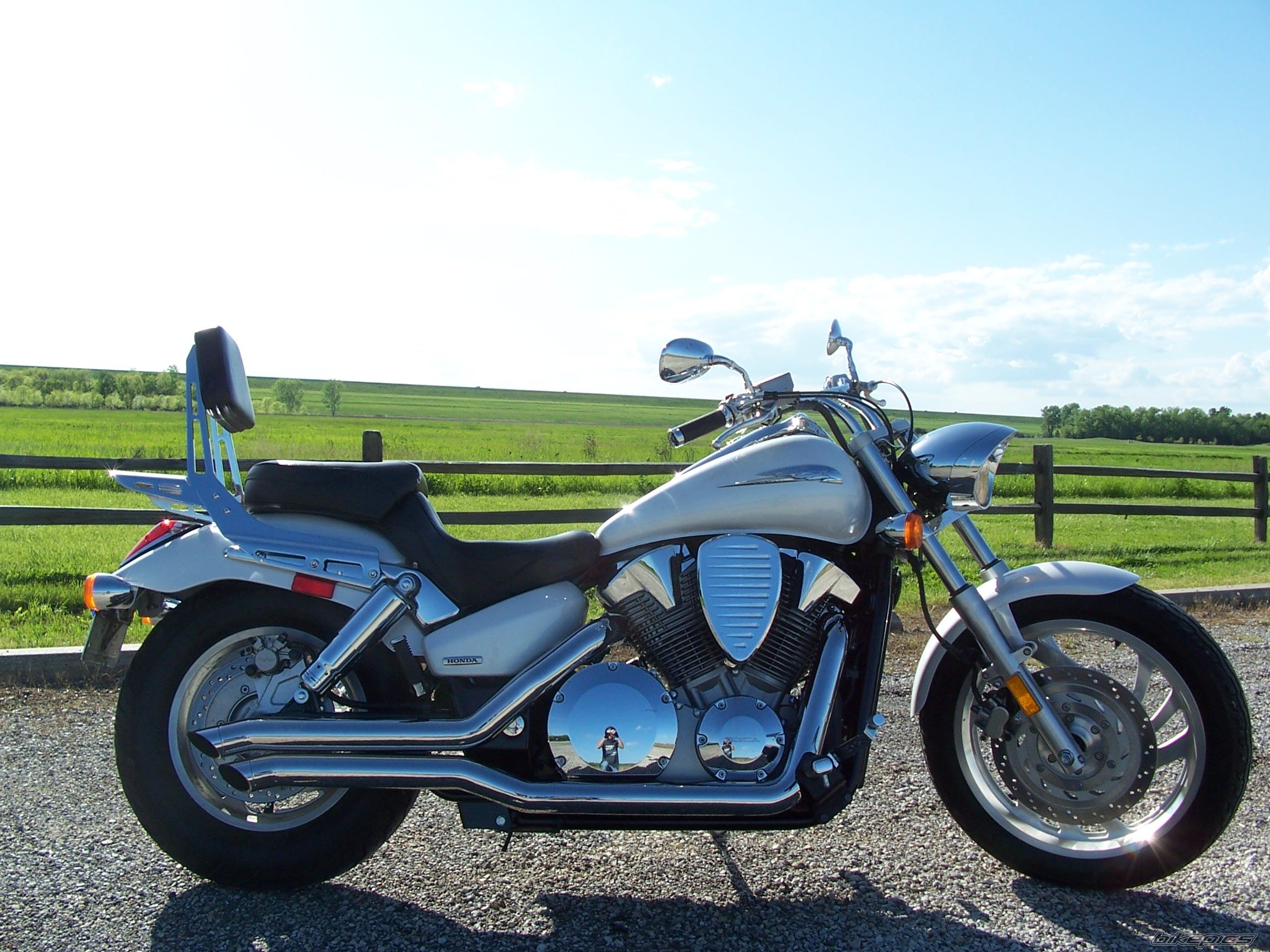 Bike Photo 1679453
