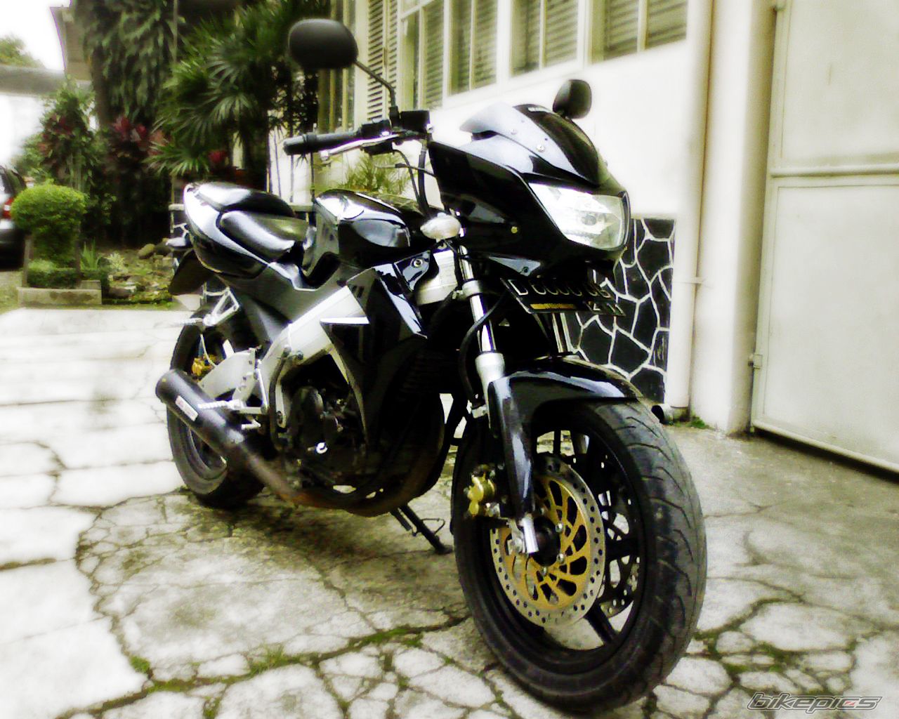 Bike Photo 1679682