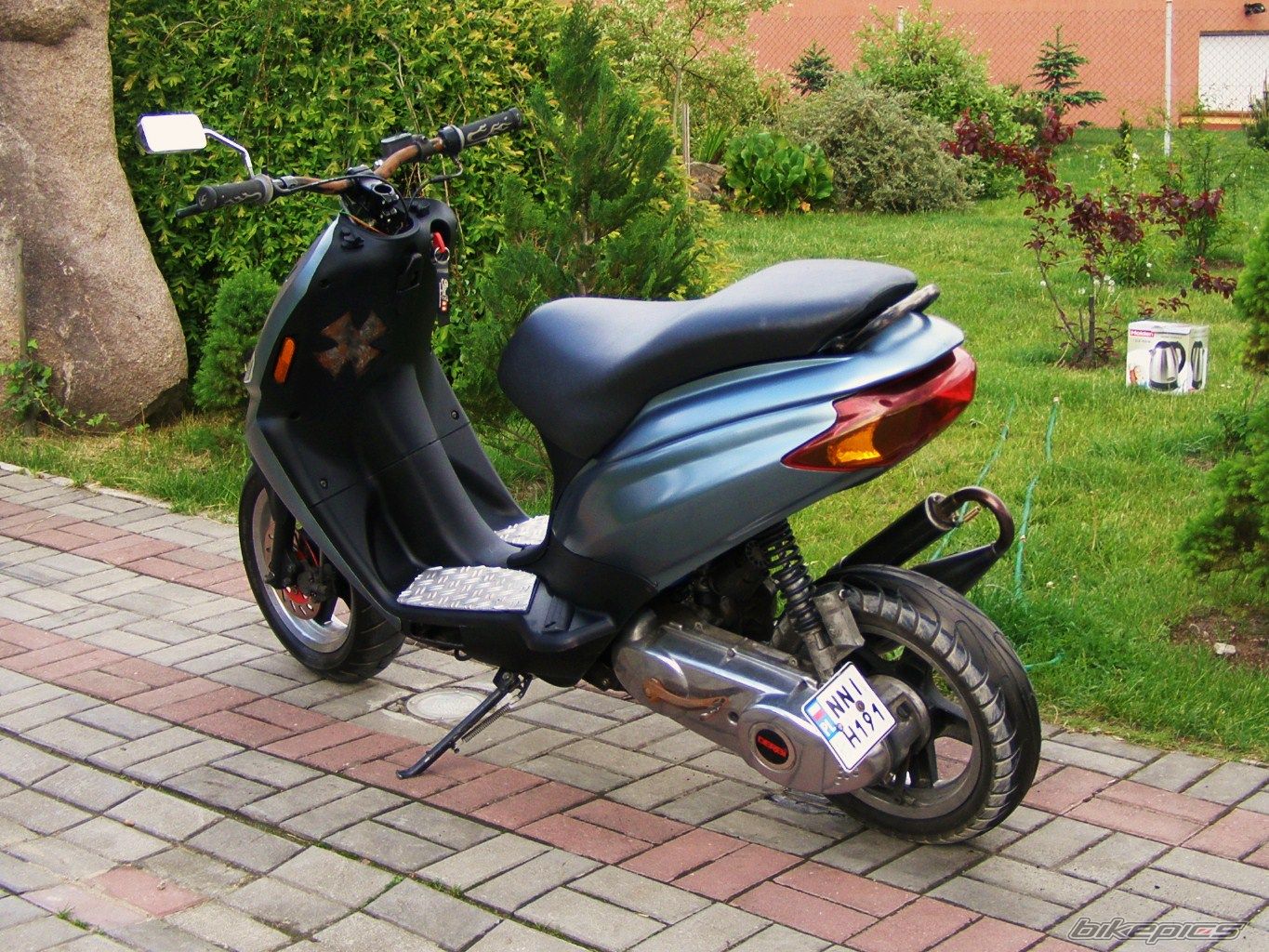 Photo 1679692