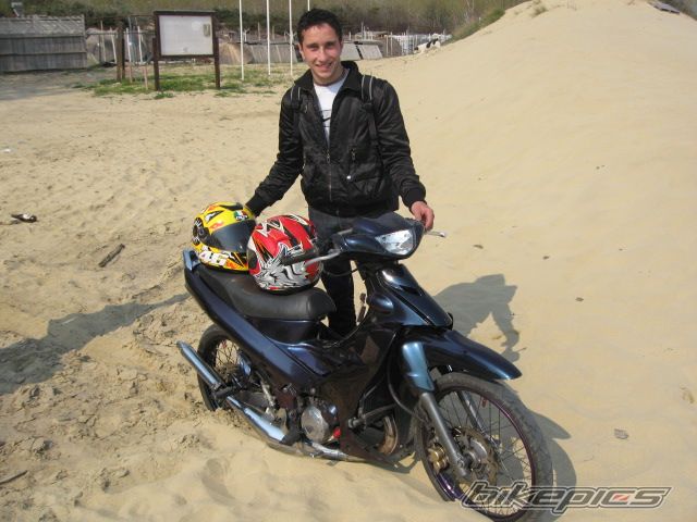 Photo 1679844